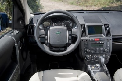 2011_land_rover_freelander_facelift_22.jpg